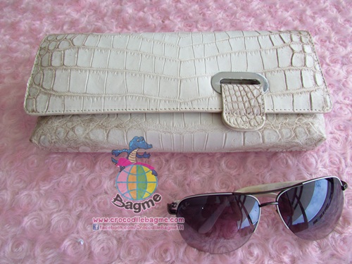 �ٻ�Ҿ���2 �ͧ�Թ��� : ������� �����Ҷ�ͤ�Ѫ BT242 ˹ѧ��ͧ