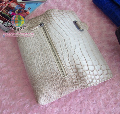 �ٻ�Ҿ���3 �ͧ�Թ��� : ������� �����Ҷ�ͤ�Ѫ BT242 ˹ѧ��ͧ