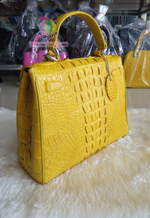 �ٻ�Ҿ���3 �ͧ�Թ��� : �ҹ���  ������� �����Ҷ��˭ԧ �о��˭ԧ BT8107  ���